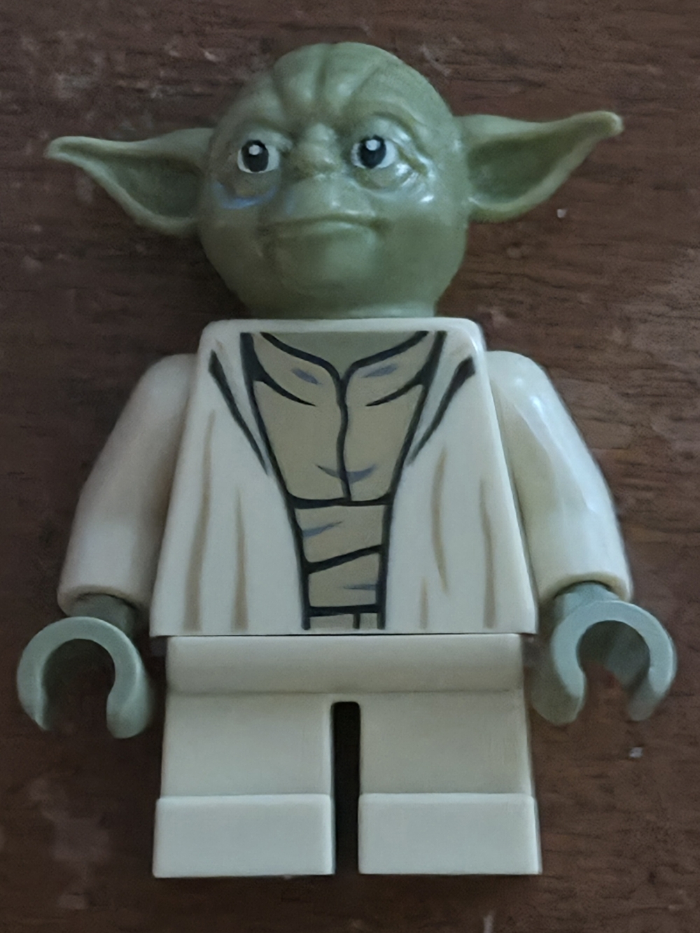 LEGO Star Wars Yoda Olive Green Open Robe with Large Crease Minifigure sw0707